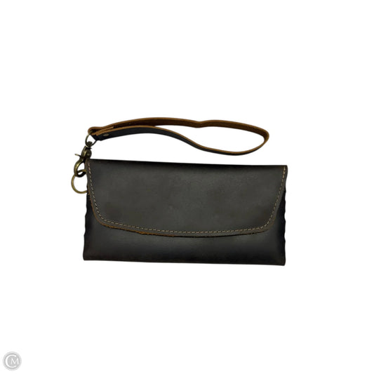 Wristlet Leather, Size: Medium