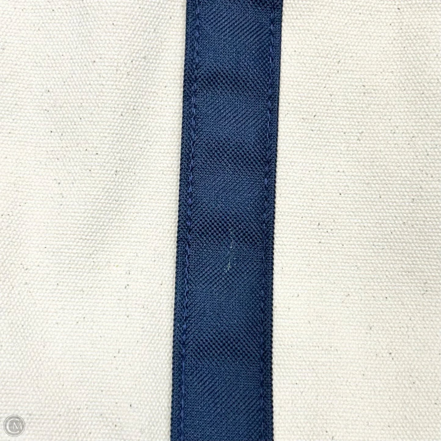 Tote By Vineyard Vines, Size: Medium