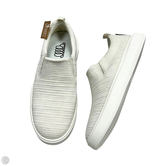 Shoes Athletic By Woolloomooloo In Cream, Size: 7.5
