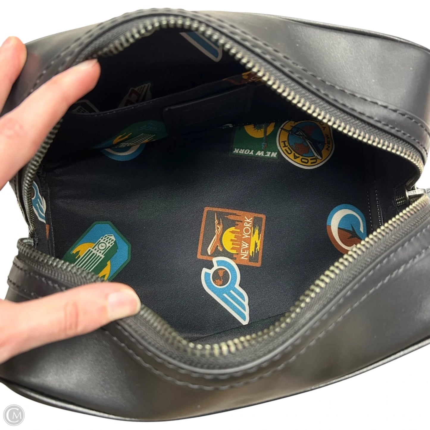 Makeup Bag Designer By Coach, Size: Large