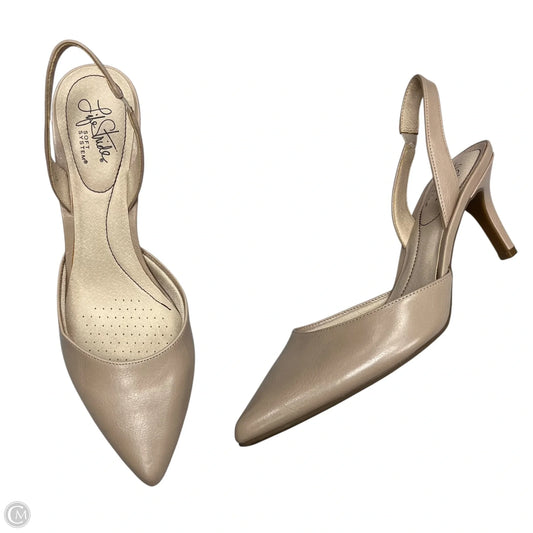 Shoes Heels Kitten By Life Stride In Beige, Size: 9.5