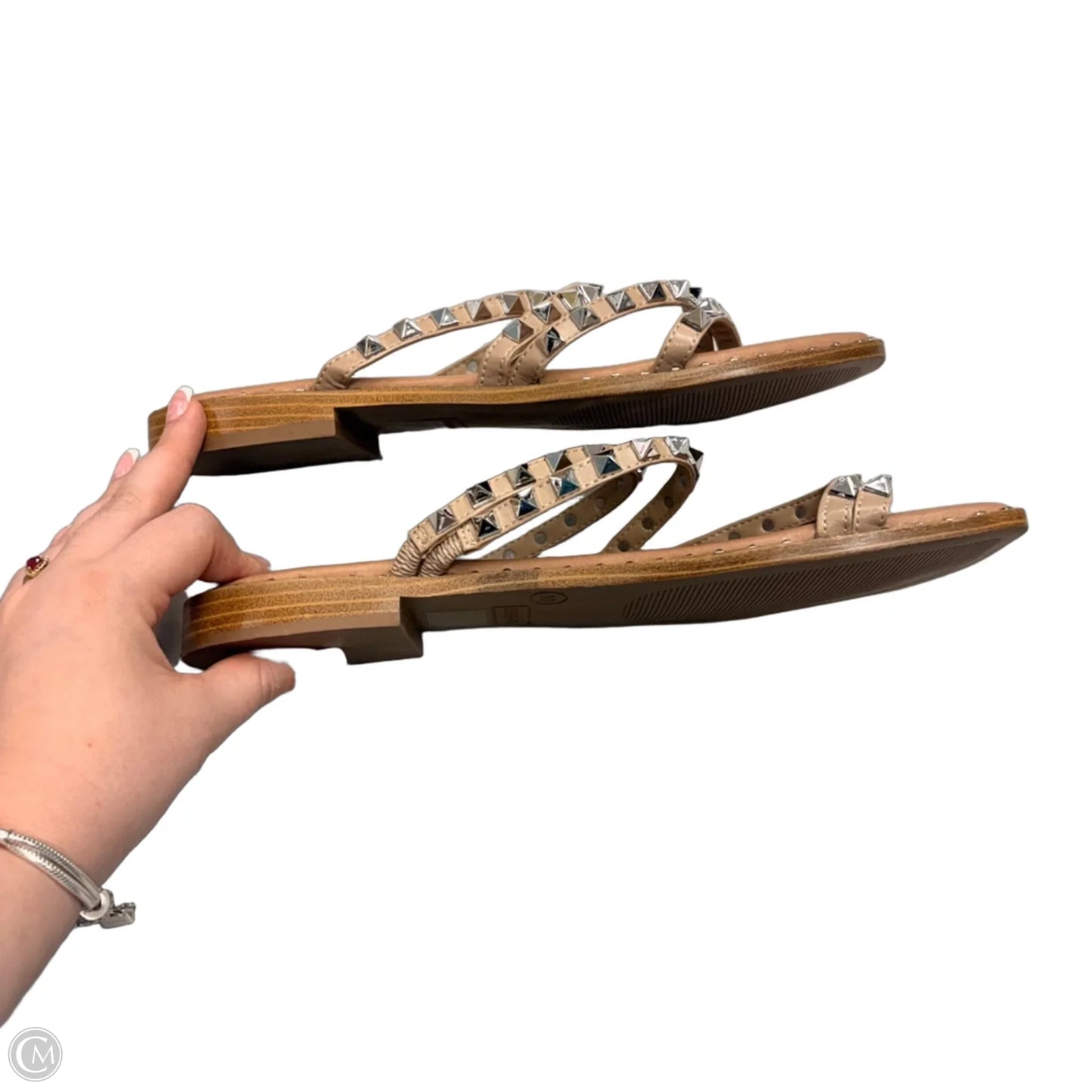 Sandals Flats By Steve Madden In Silver & Tan, Size: 10