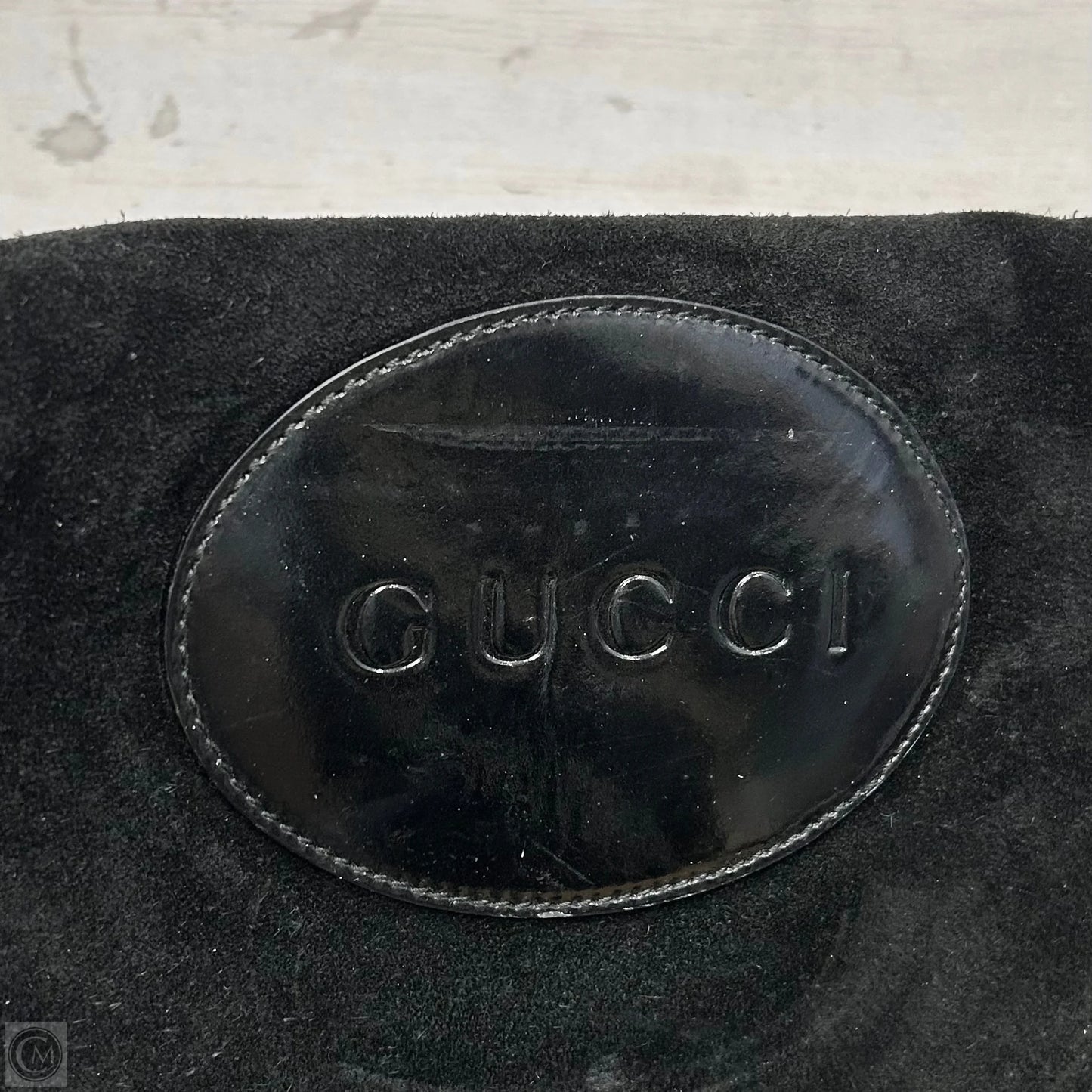 Handbag Luxury Designer By Gucci, Size: Medium