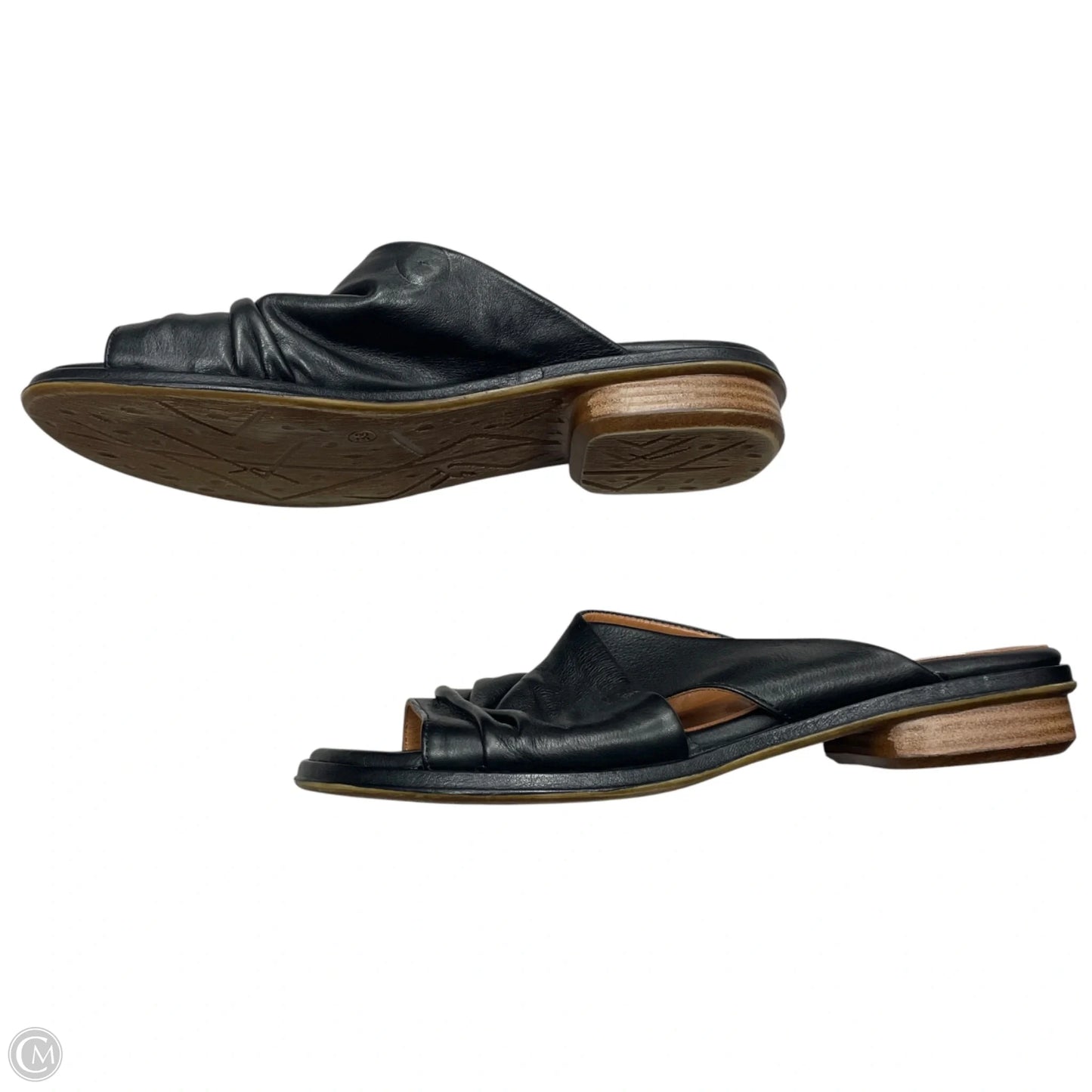 Sandals Flats By Cmc In Black, Size: 7.5