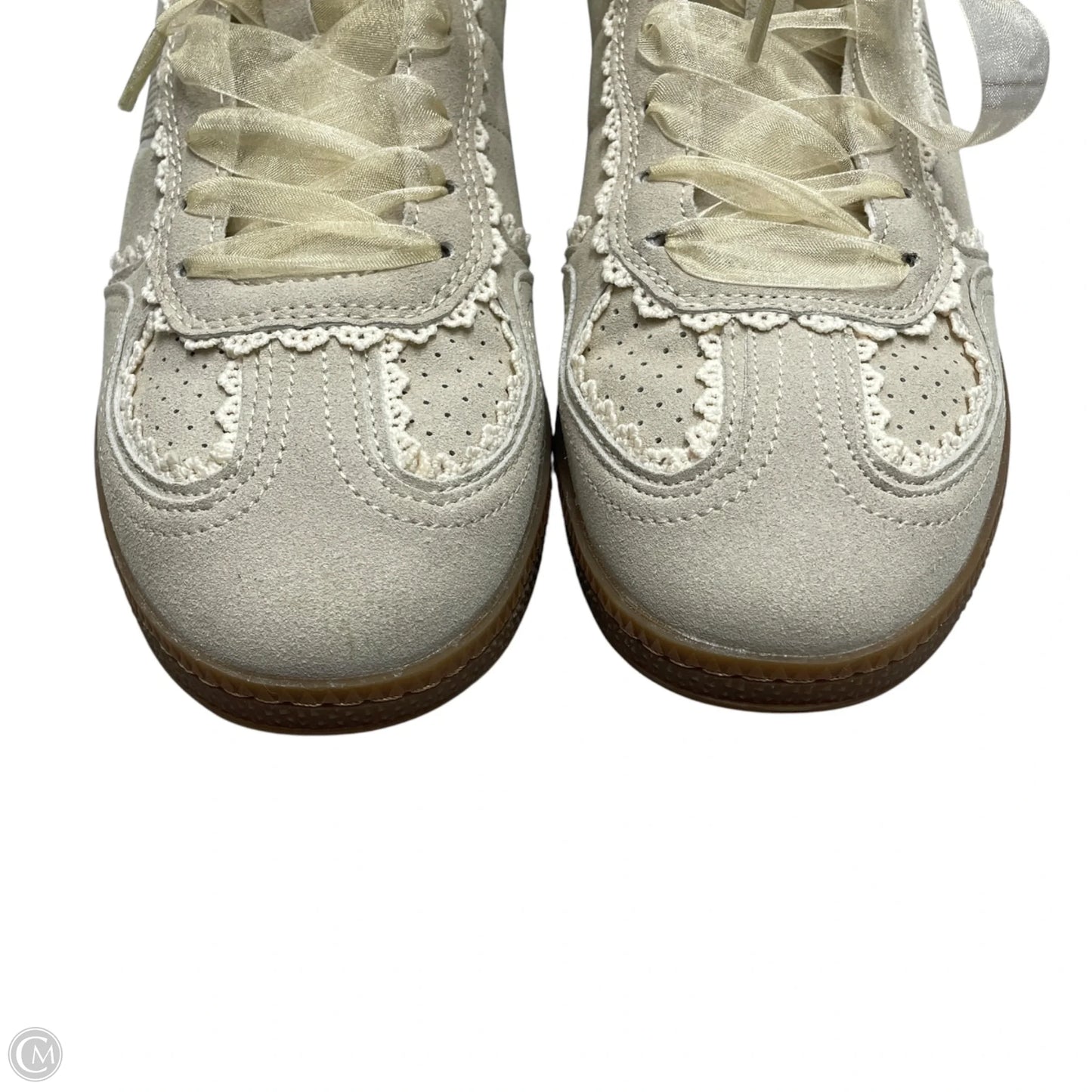 Shoes Sneakers By Cushionaire In Cream, Size: 8.5