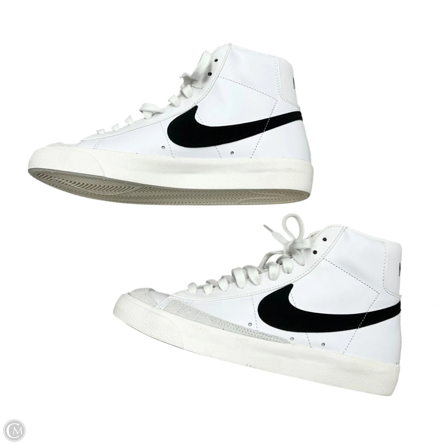 Shoes Sneakers By Nike In White, Size: 8.5