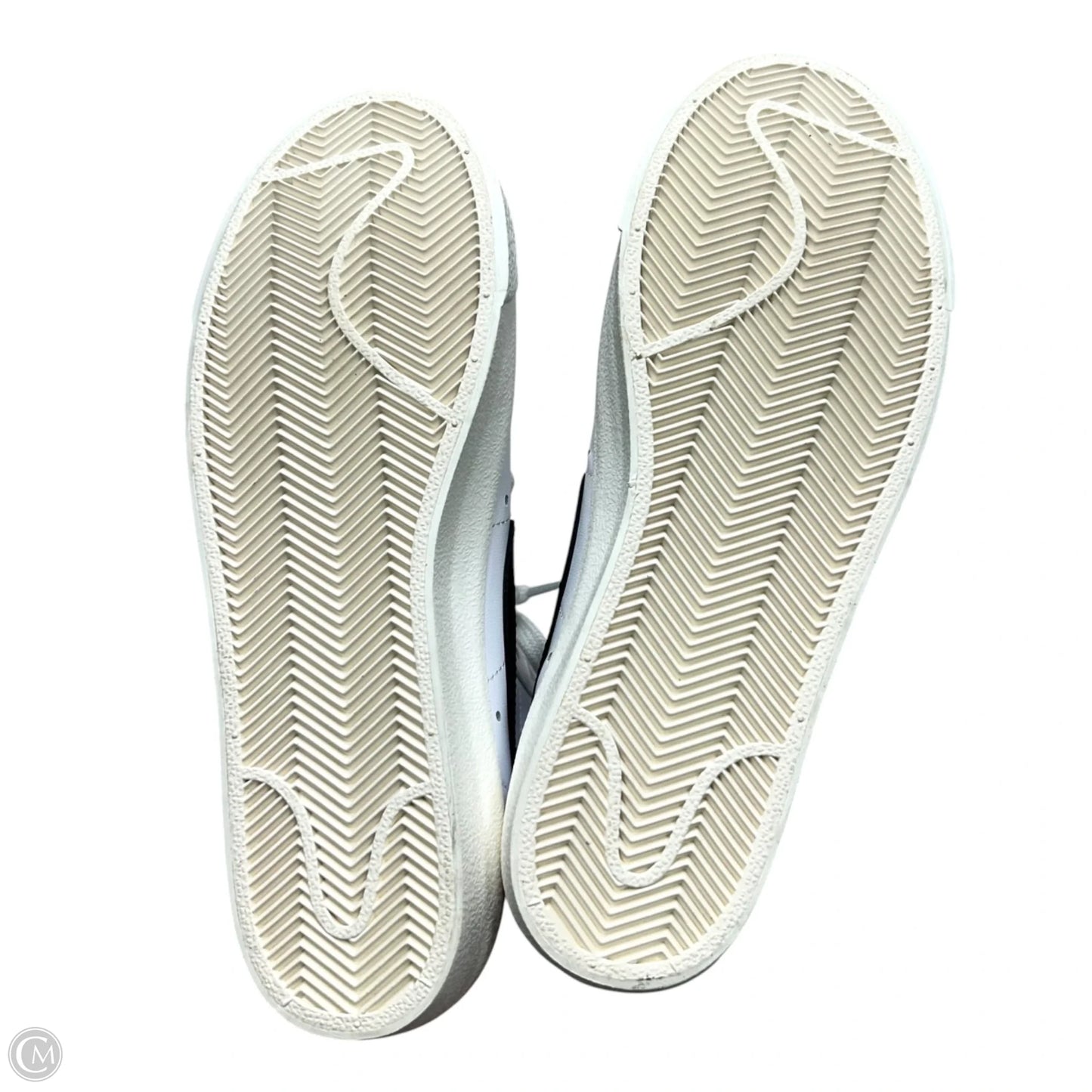 Shoes Sneakers By Nike In White, Size: 8.5