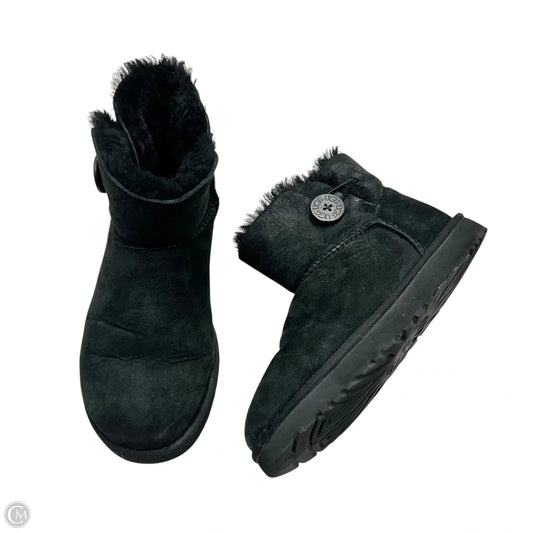 Boots Designer By Ugg In Black, Size: 8