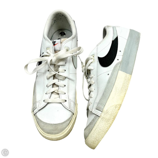 Shoes Sneakers By Nike In White, Size: 11.5
