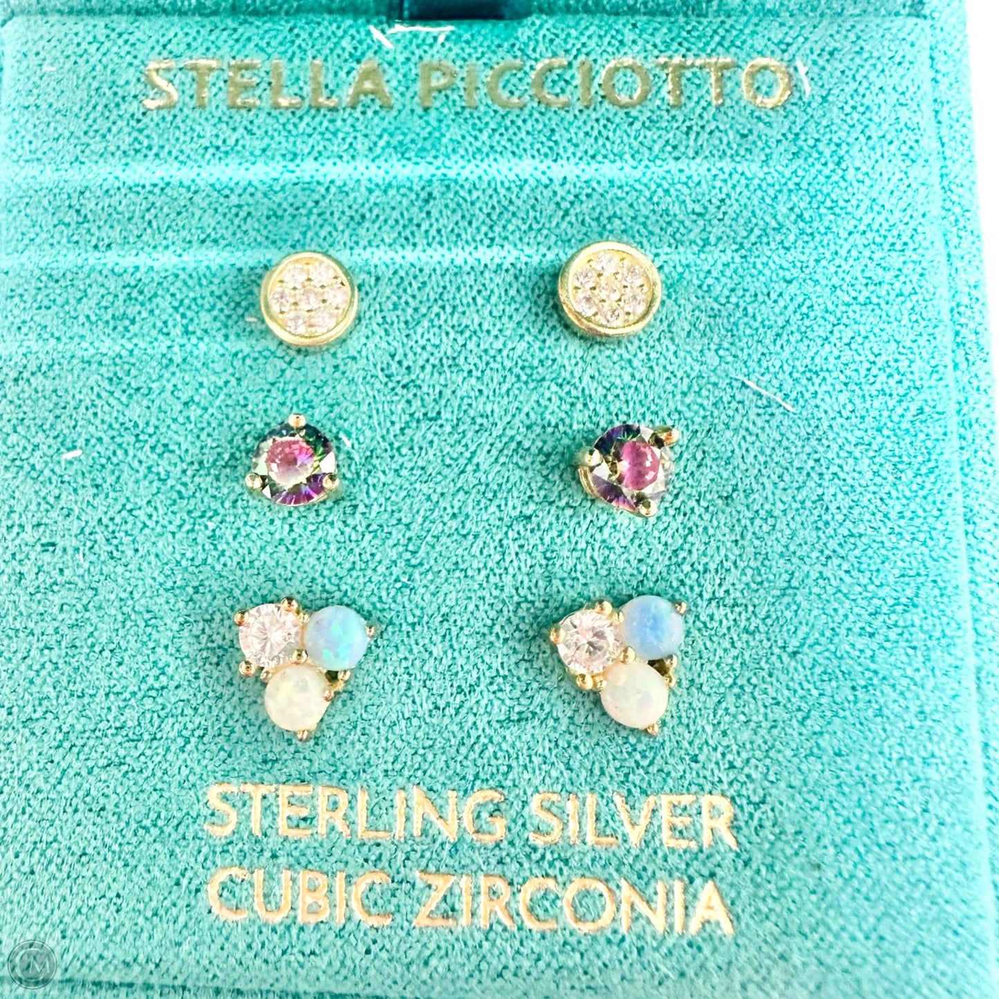 Earrings Stud