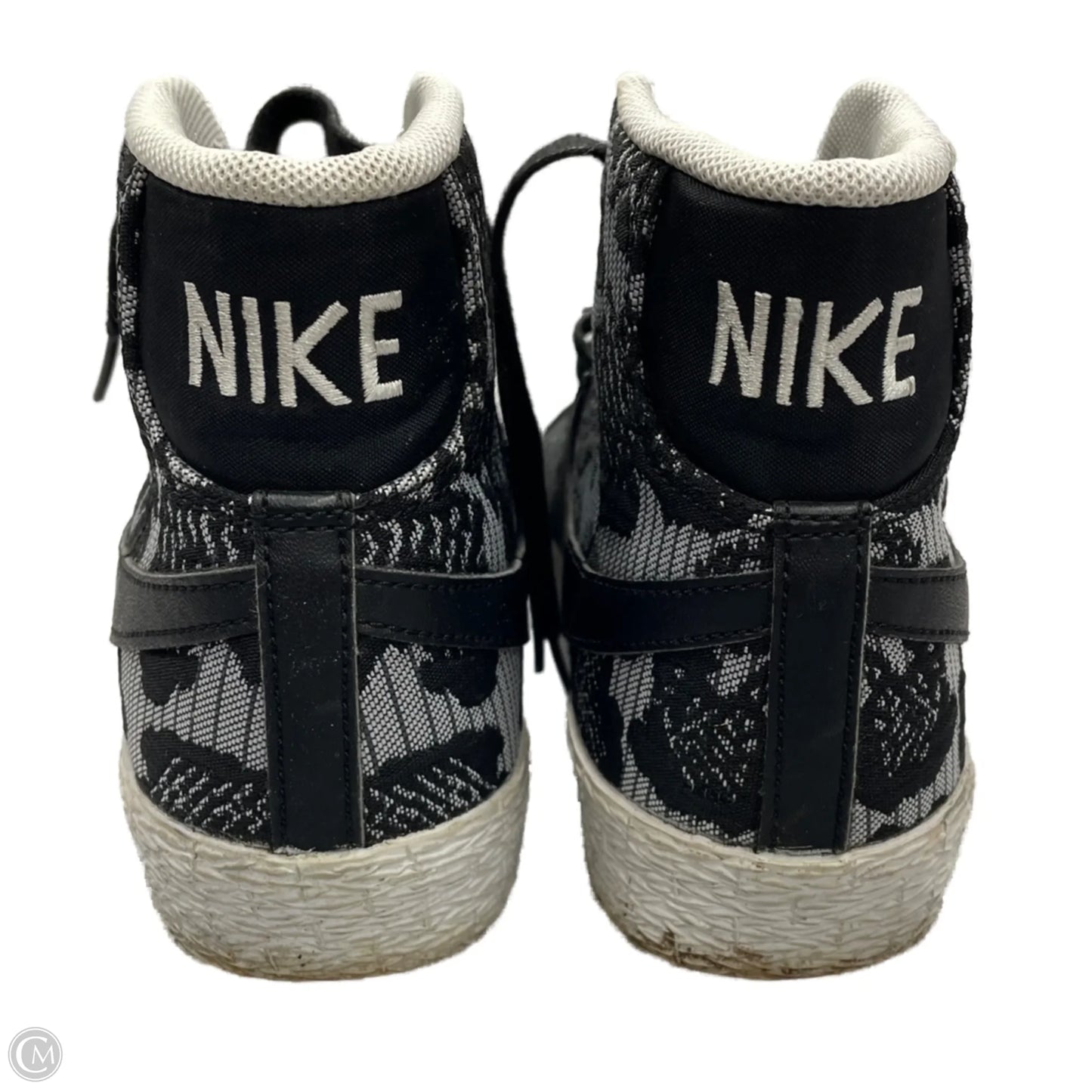 Shoes Sneakers By Nike In Black, Size: 5.5