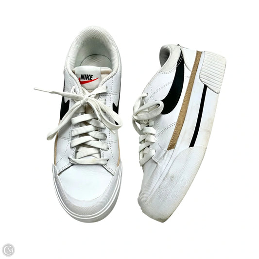 Shoes Sneakers By Nike In Black & White, Size: 6.5