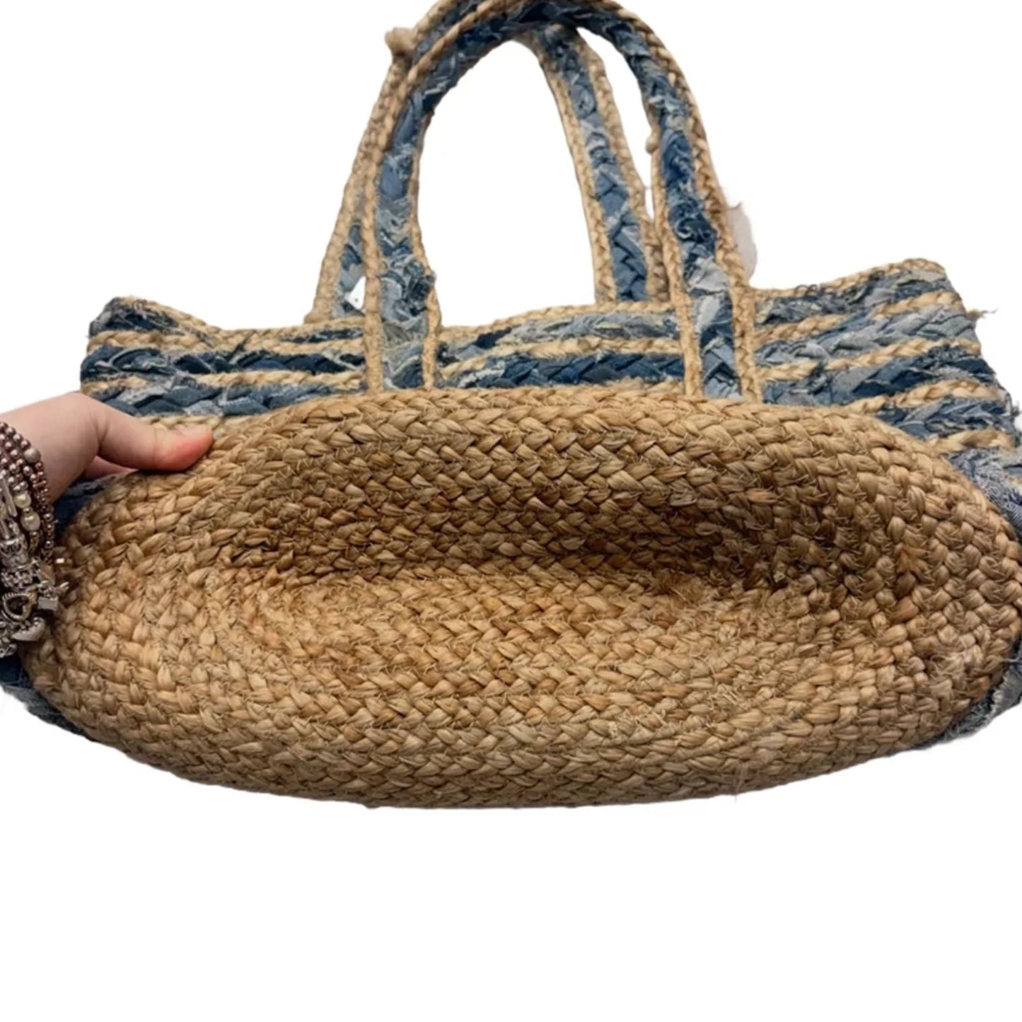 Tote By America And Beyond, Size: Large