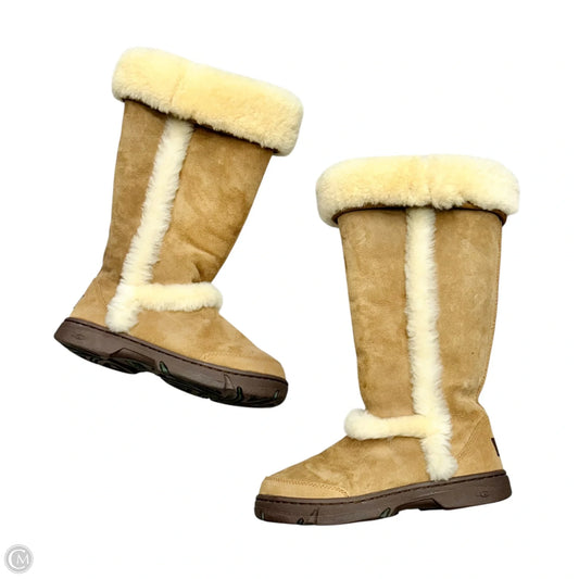 Boots Designer By Ugg In Tan, Size: 7