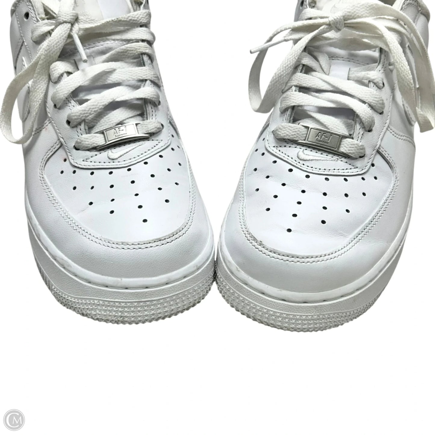 Shoes Sneakers By Nike In White, Size: 8.5