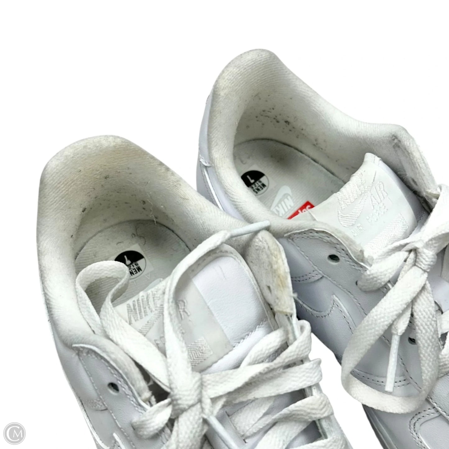 Shoes Sneakers By Nike In White, Size: 8.5