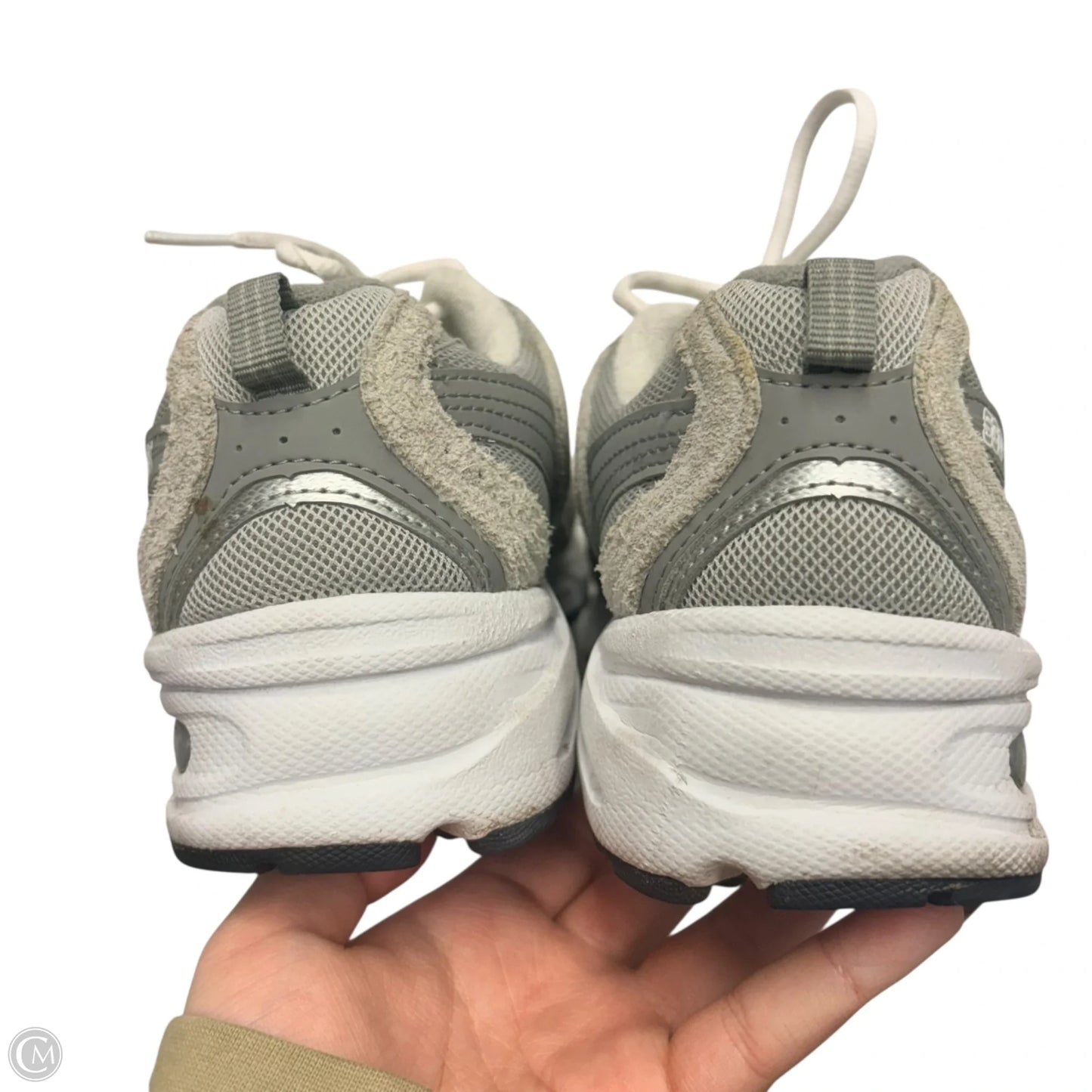 Shoes Athletic By New Balance In Grey & White, Size: 8