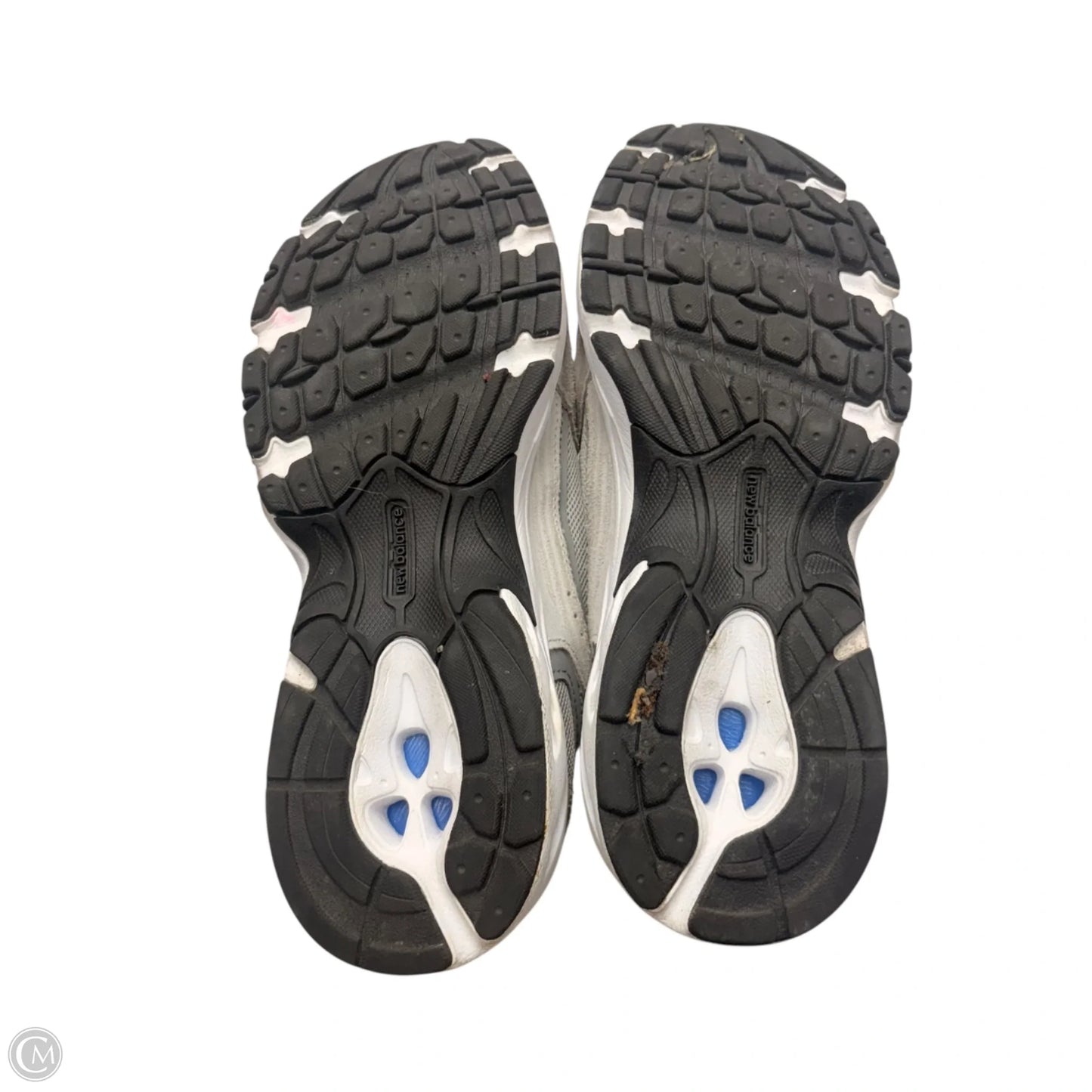 Shoes Athletic By New Balance In Grey & White, Size: 8