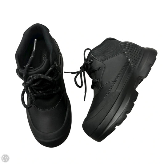 Boots Designer By Ugg In Black, Size: 7