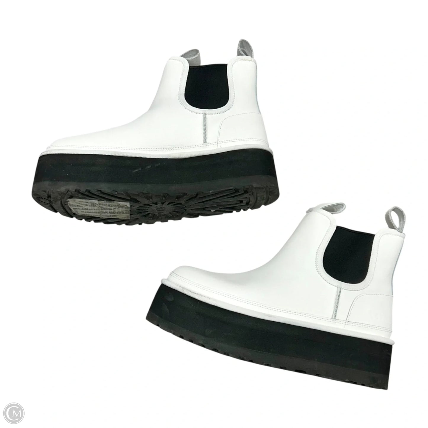 Boots Designer By Ugg In Black & White, Size: 9