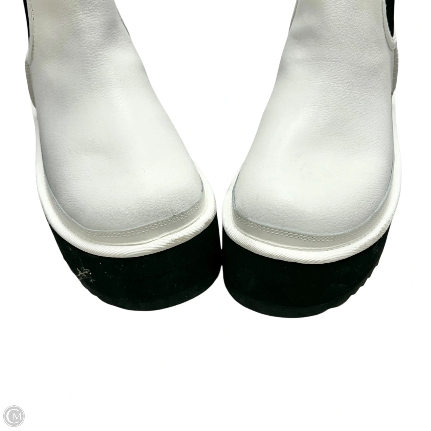 Boots Designer By Ugg In Black & White, Size: 9
