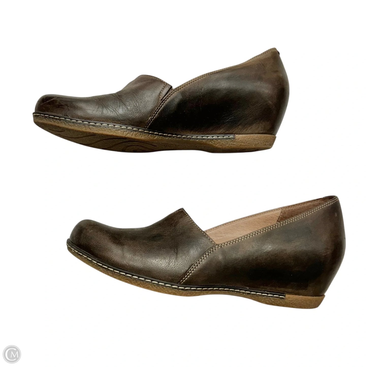 Shoes Flats By Dansko In Brown, Size: 8.5