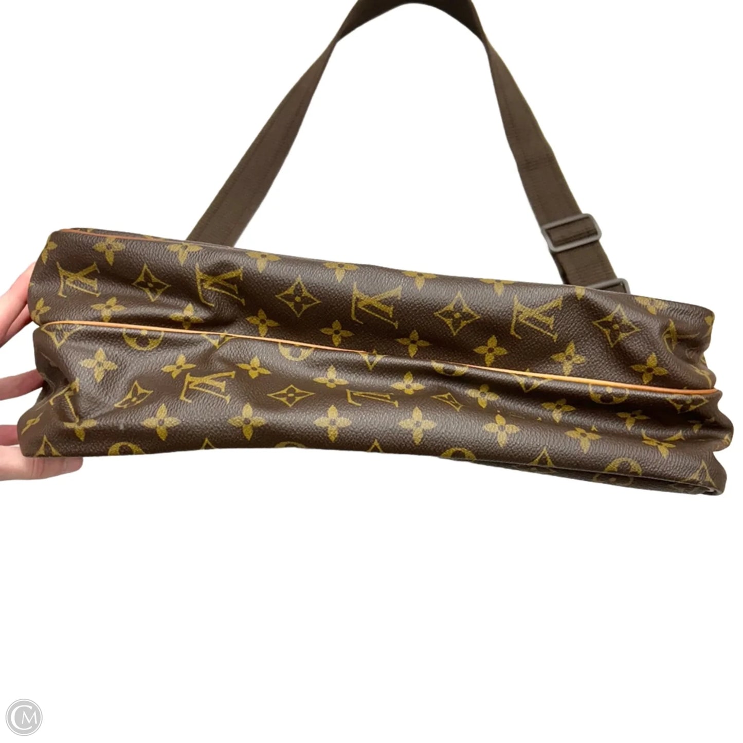 Laptop Bag Luxury Designer By Louis Vuitton, Size: Medium