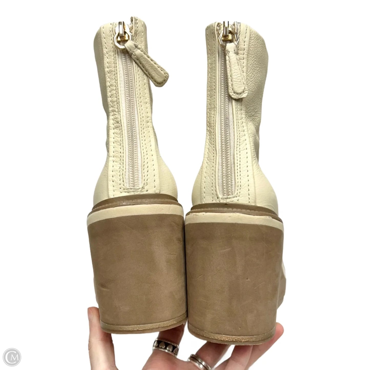 Boots Ankle Heels By Louise Et Cie In Cream, Size: 6.5