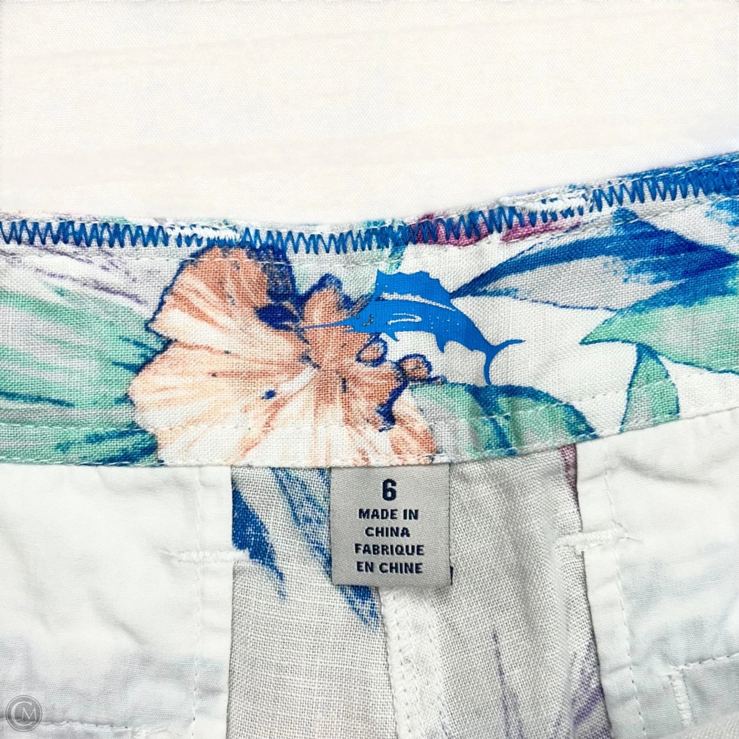 Shorts By Tommy Bahama In Tropical Print, Size: 6