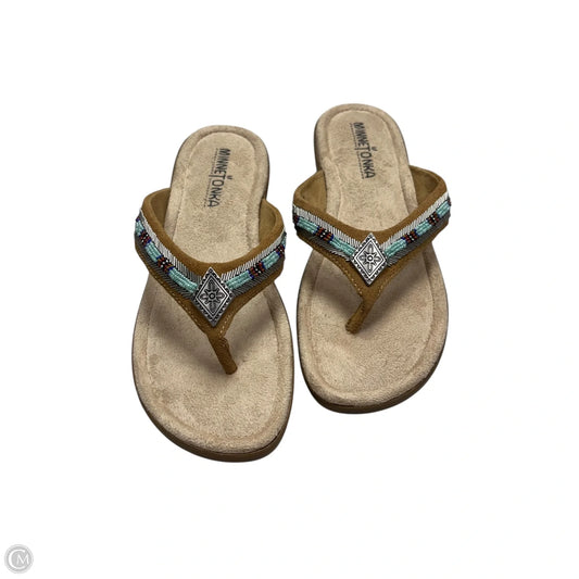Sandals Flats By Minnetonka In Cream, Size: 6