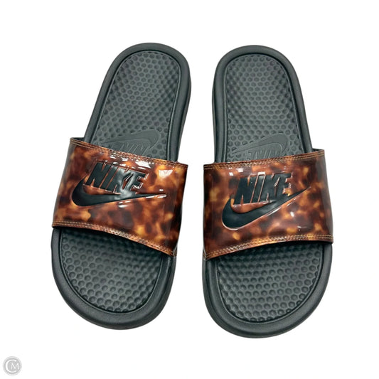 Sandals Flats By Nike In Leopard Print, Size: 9