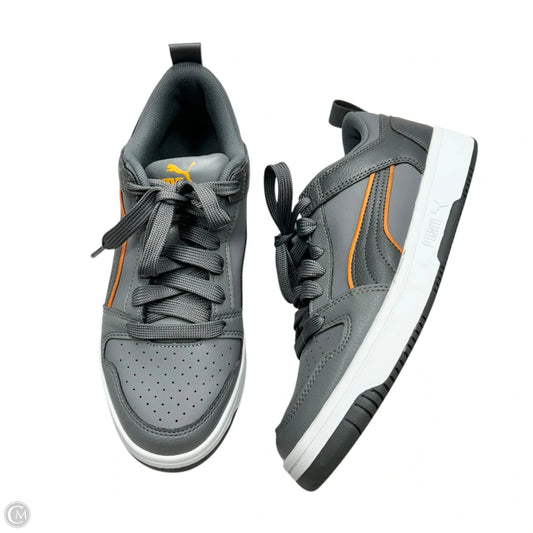 Shoes Sneakers By Puma In Grey, Size: 8.5