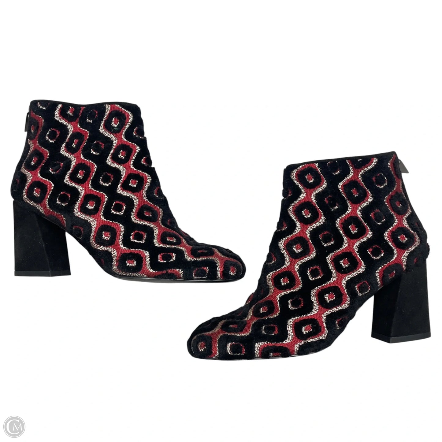 Boots Designer By Stuart Weitzman In Black & Red, Size: 5