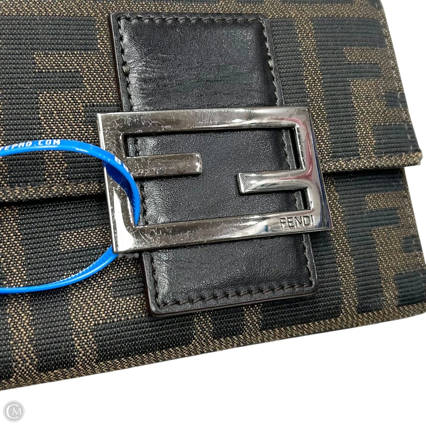 Wallet Luxury Designer By Fendi, Size: Medium