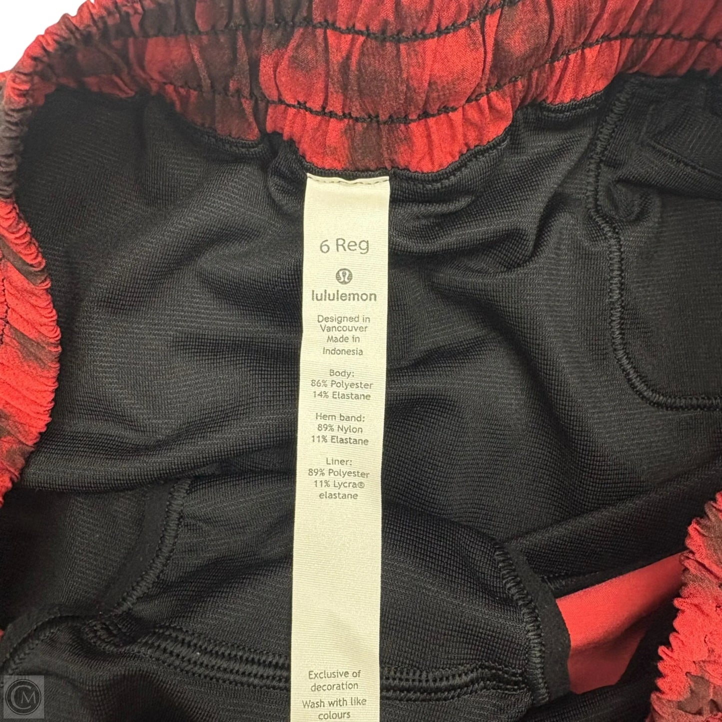 Athletic Shorts By Lululemon In Black & Red, Size: S