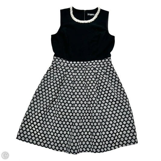 Dress Designer By Karl Lagerfeld In Black & White, Size: M