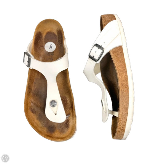 Sandals Flats By Birkenstock In White, Size: 8