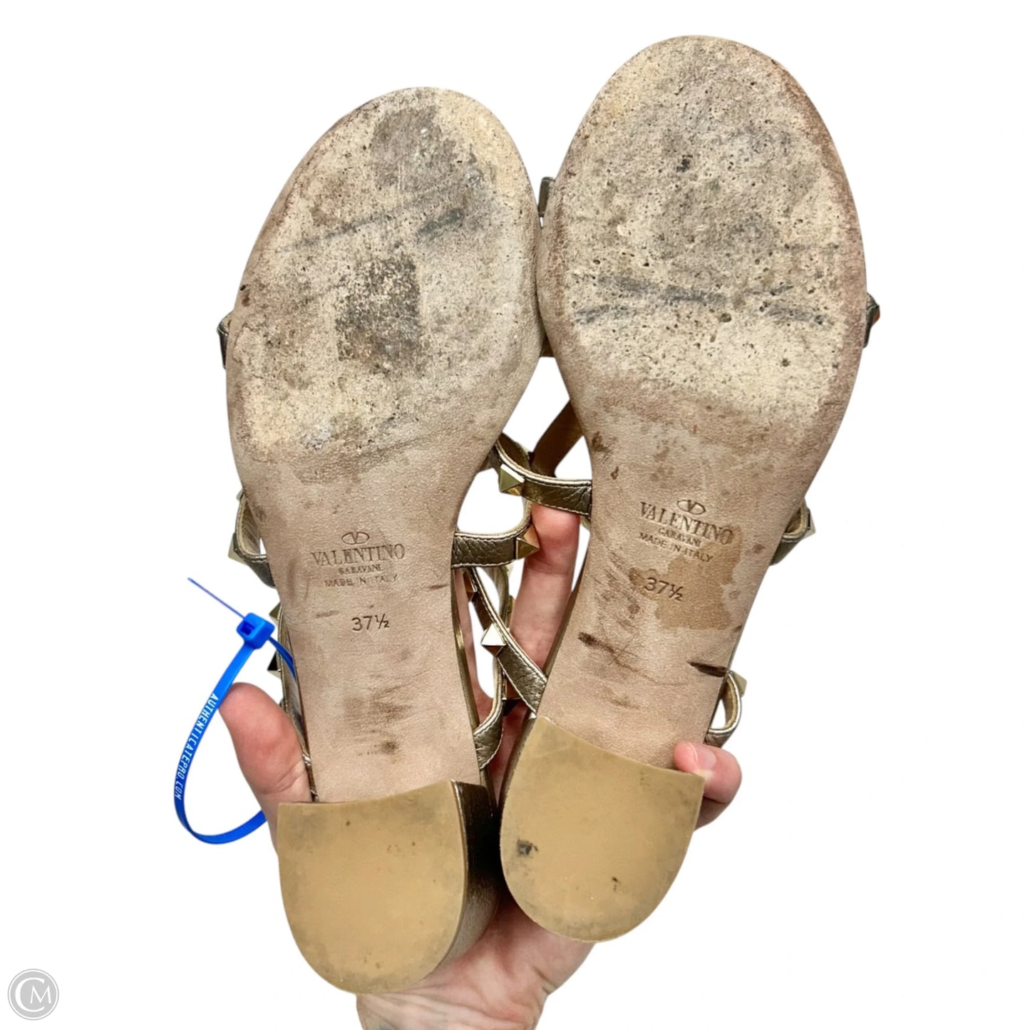 Sandals Luxury Designer By Valentino-garavani In Gold, Size: 7
