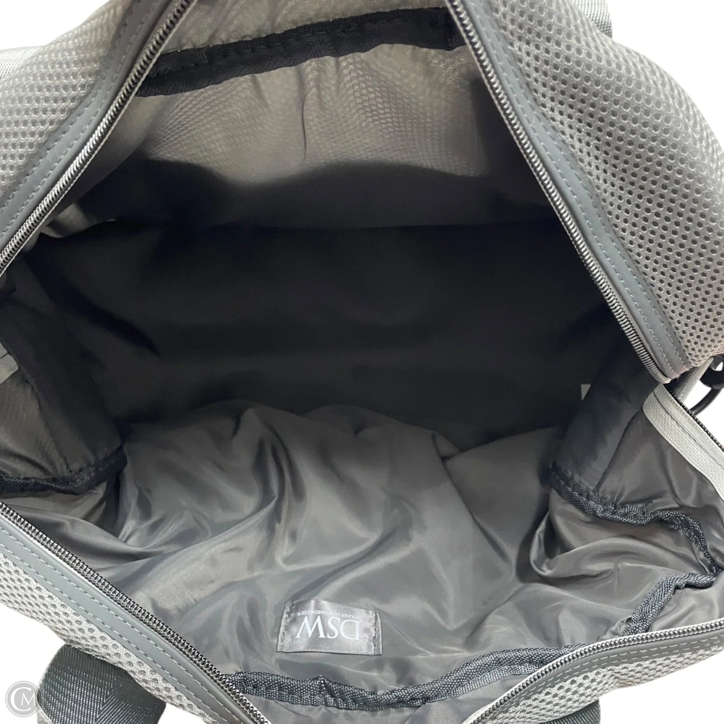 Duffle And Weekender, Size: Medium
