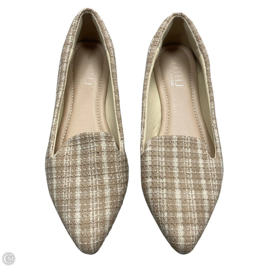 Shoes Flats By Mu In Cream & White, Size: 8.5