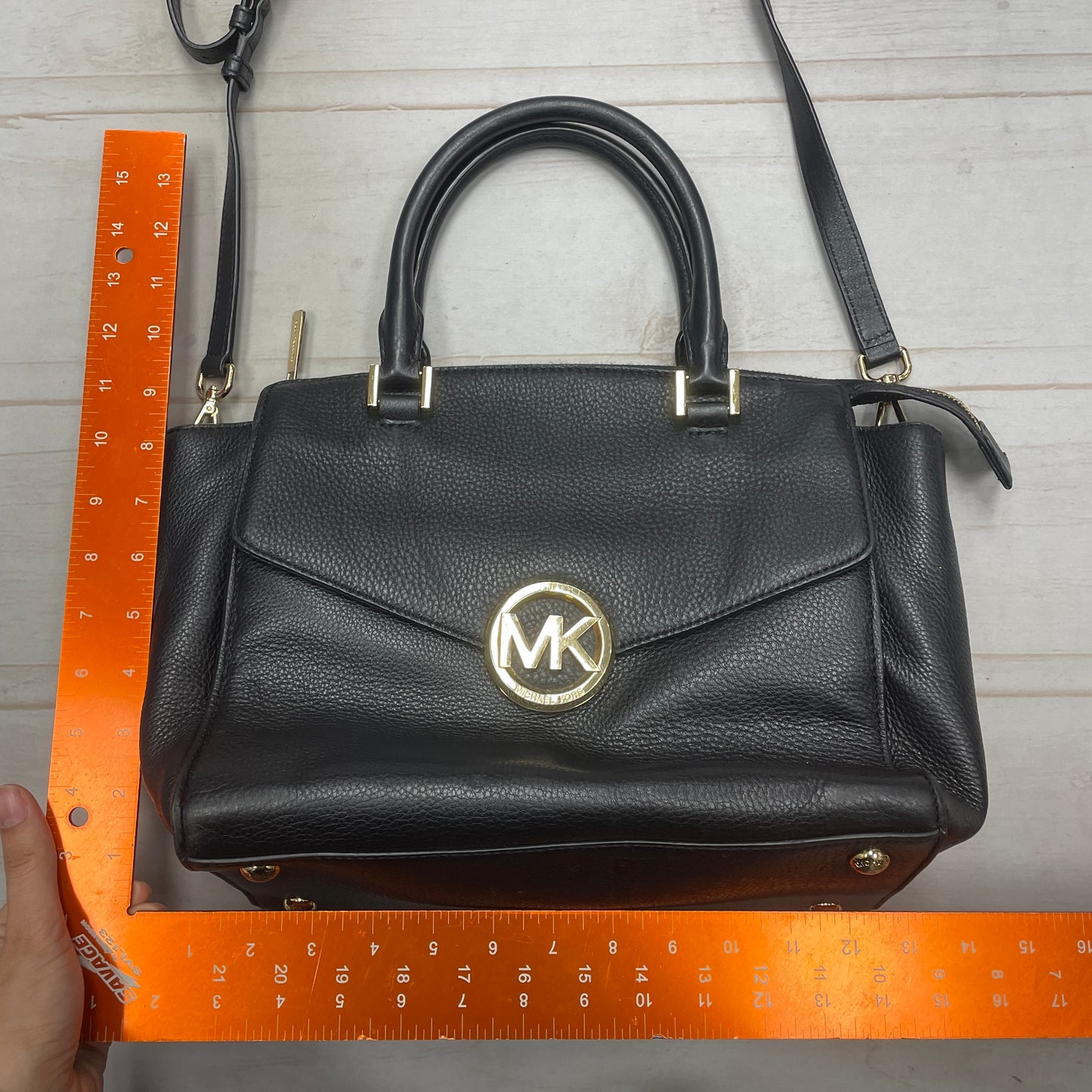 Crossbody Designer By Michael Kors, Size: Medium