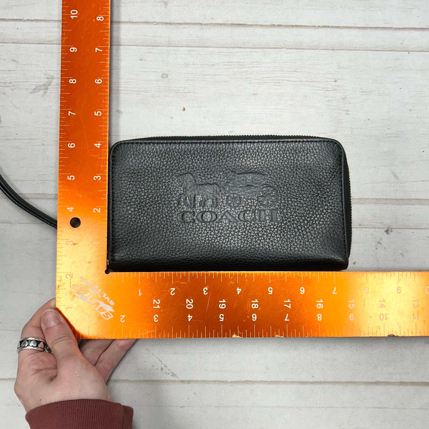 Wristlet Designer By Coach, Size: Medium