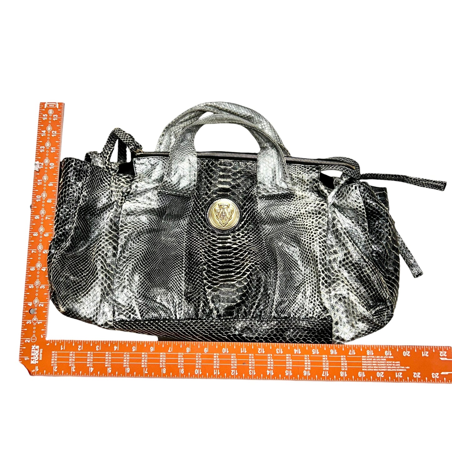 Handbag Luxury Designer By Gucci, Size: Medium