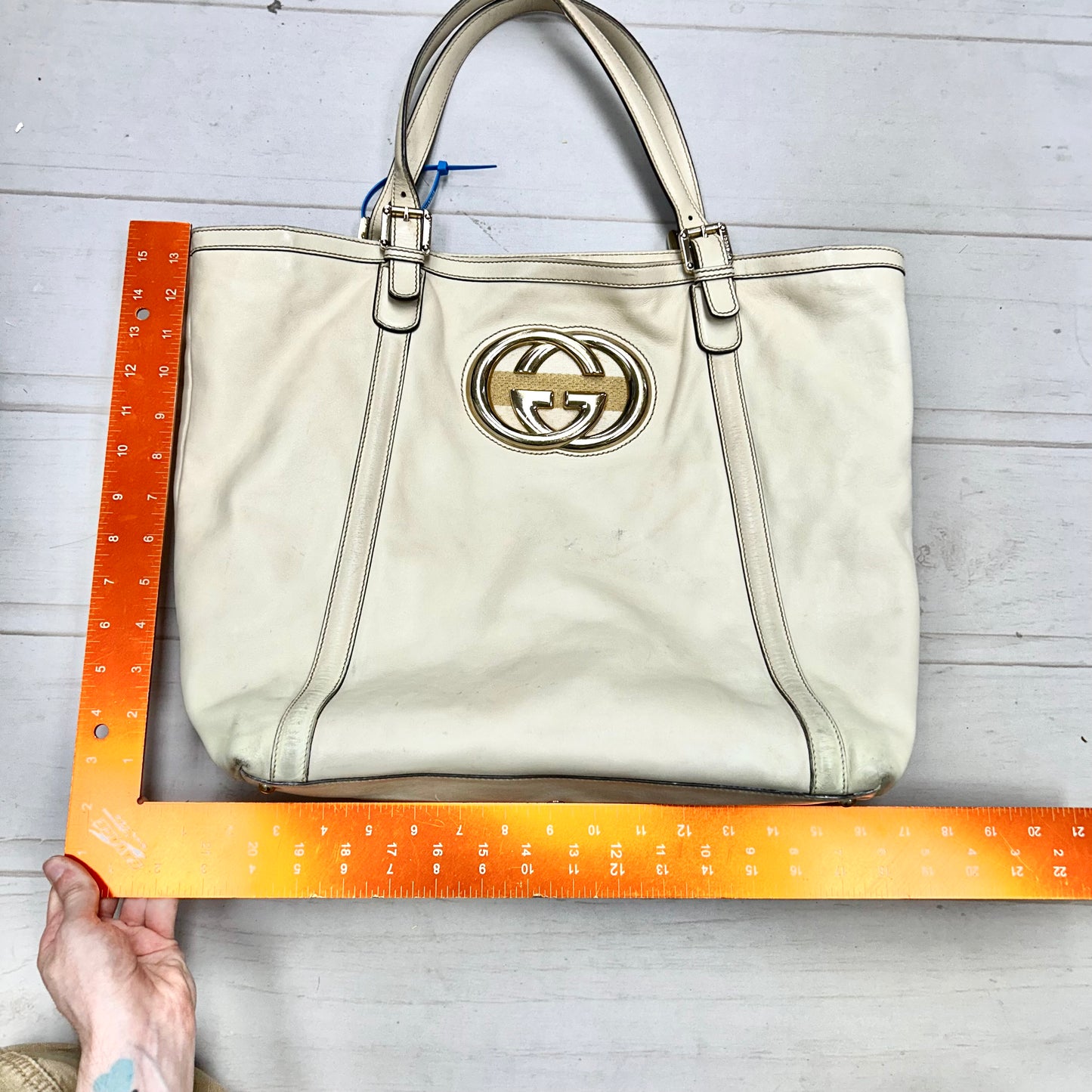 Tote Luxury Designer By Gucci, Size: Large