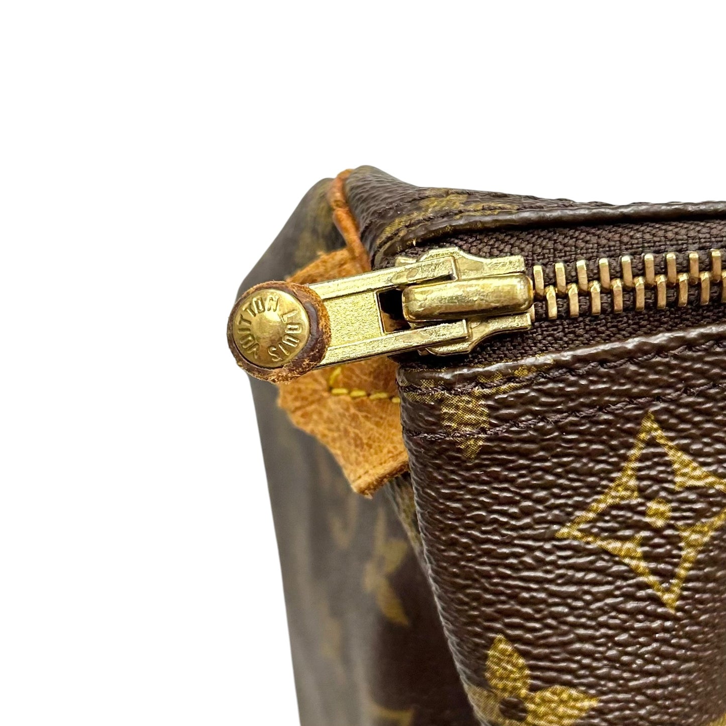 Handbag Luxury Designer By Louis Vuitton, Size: Medium
