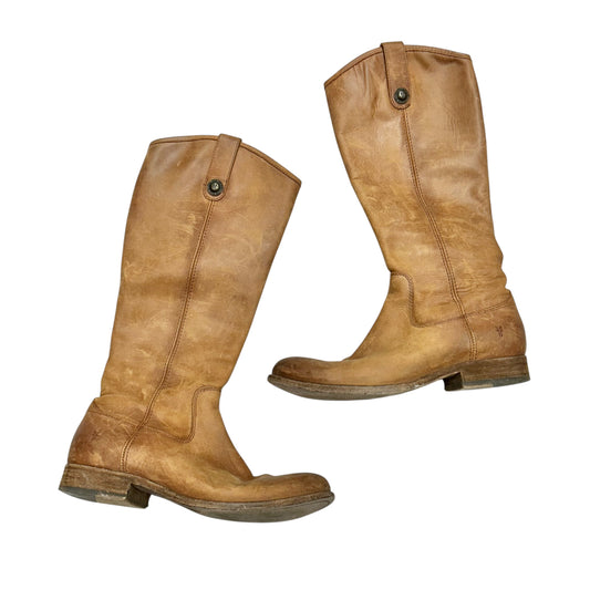 BOOTS DESIGNER by FRYE In TAN, Size: 7