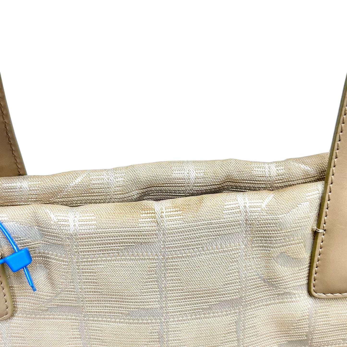 Tote Luxury Designer By Chanel, Size: Medium