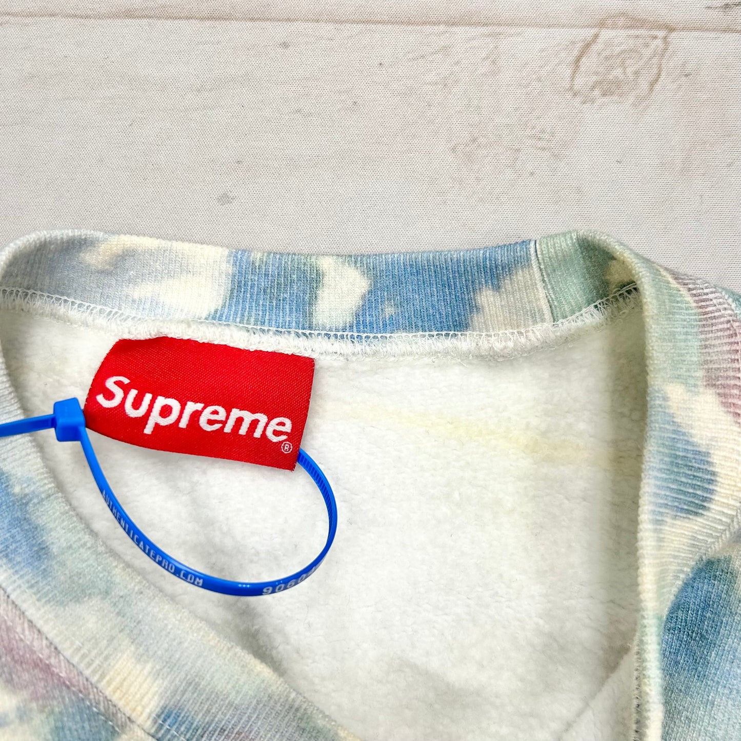 Sweatshirt Luxury Designer By Supreme In Blue & Purple, Size: M