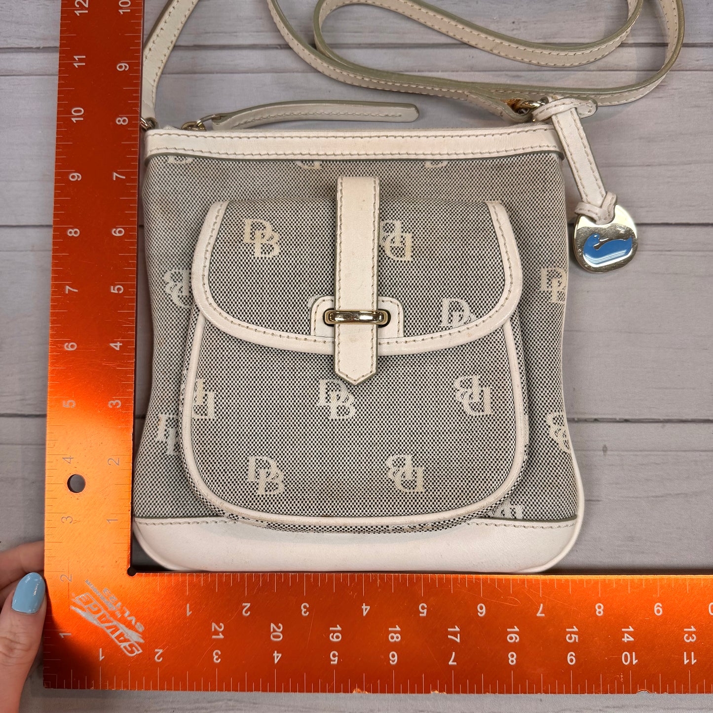 Crossbody Designer By Dooney And Bourke, Size: Medium