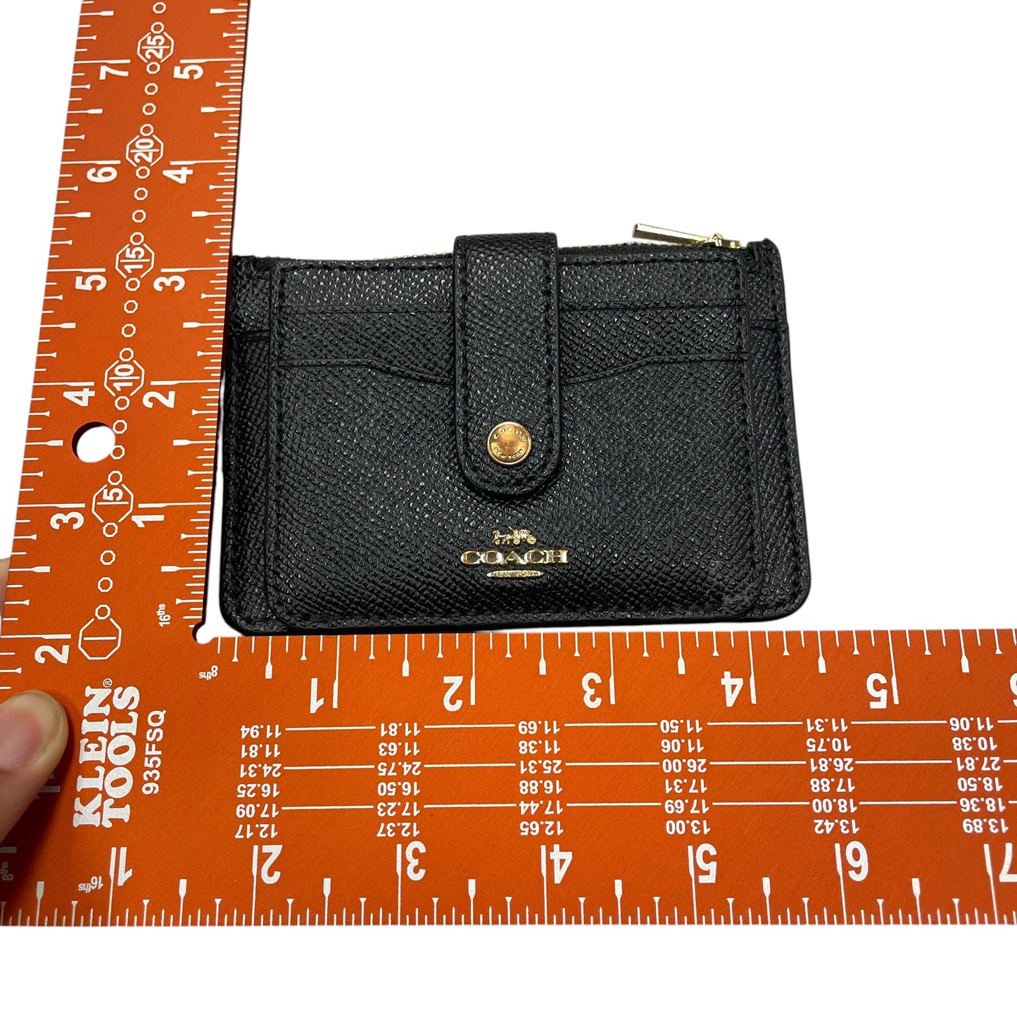 Id/card Holder Designer By Coach, Size: Small